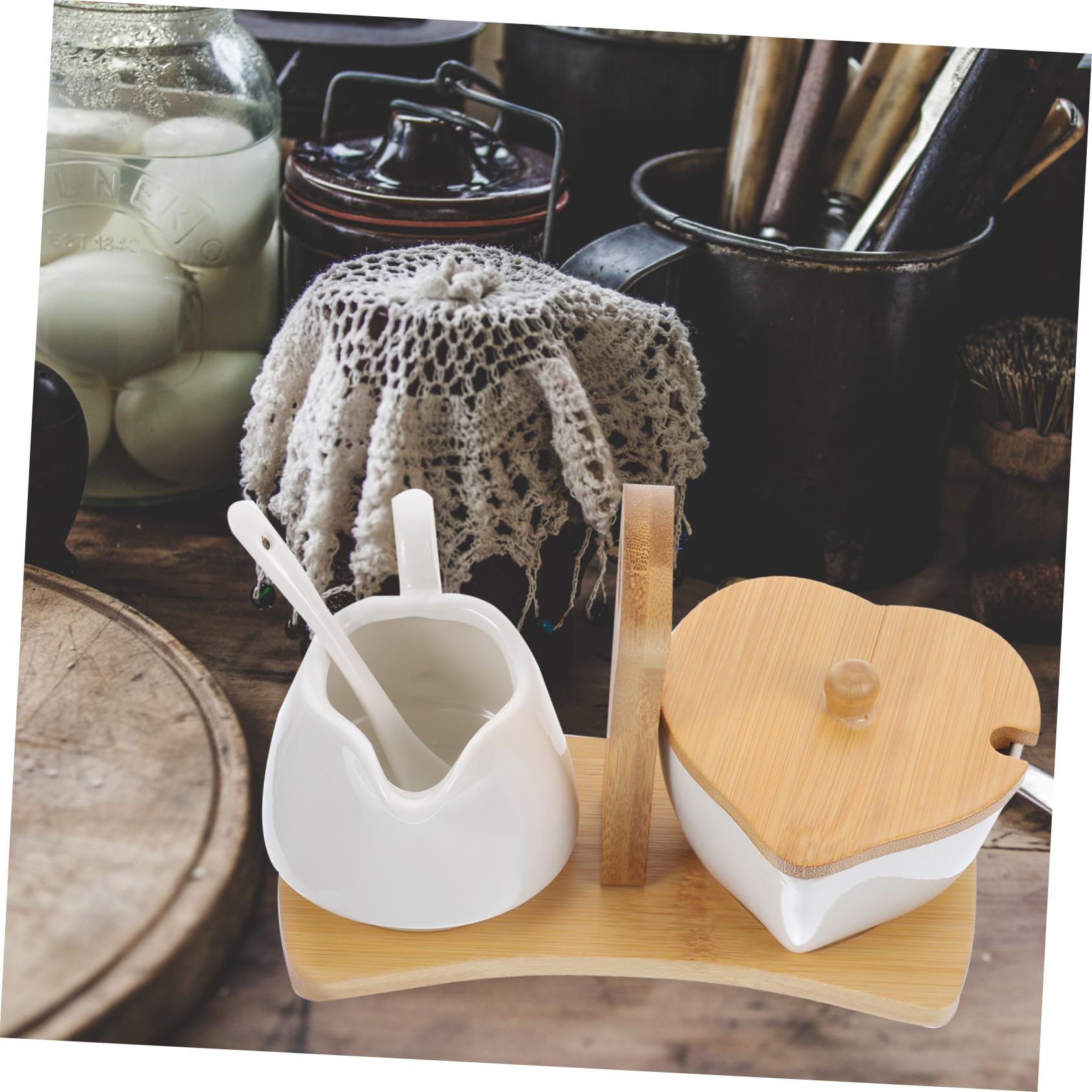 Amosfun Azucarero y Jarra De Crema De Cerámica con Bandeja y Cuchara De Bambú Conjunto para Hogar y Hotel Diseño Simple Material Cerámico Premium para Té