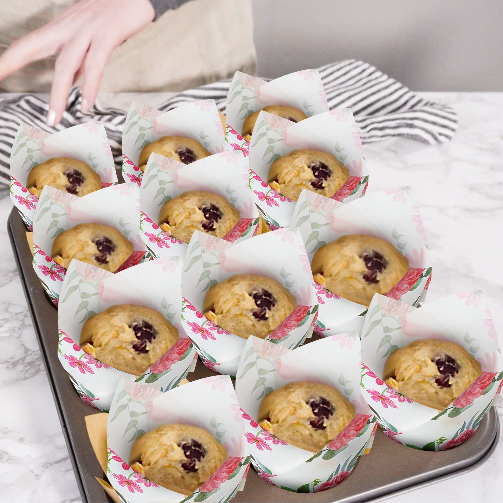 Funtery 200 Stück Rosa Blume Tulpe Cupcake Wrappers Liner Tulpe zum Backen Blumen Liner Mini Cupcake Backen Rustikale Geburtstag Party Dekoration für Brautdusche Hochzeit Festival Party