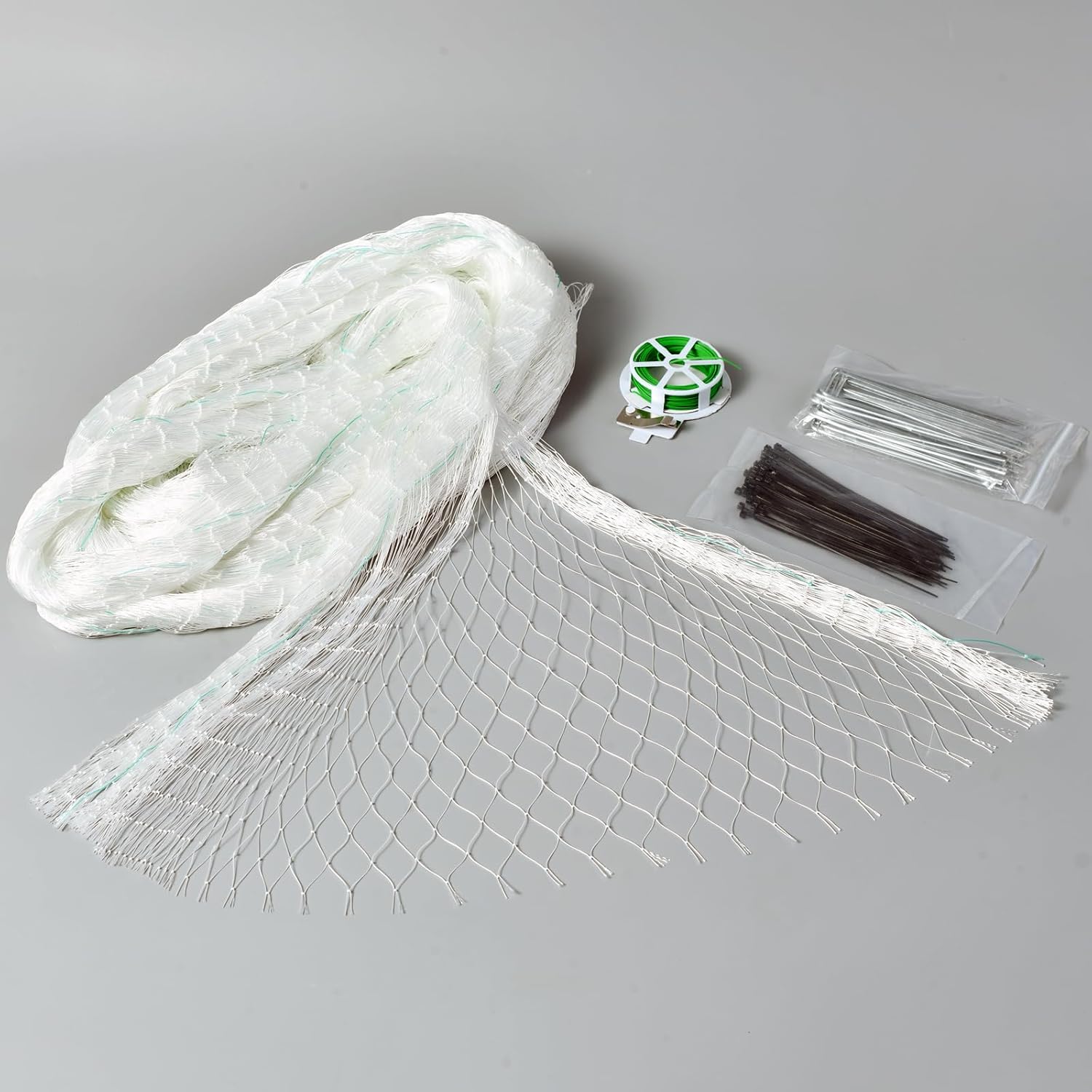 50'x50' White Polyester Bird Netting with 1" Square Mesh, Strong and Durable Chicken Coop Roof Netting, Protect Your Poultry from Hawks, Great for Gardens, Fences and Fruit Tree