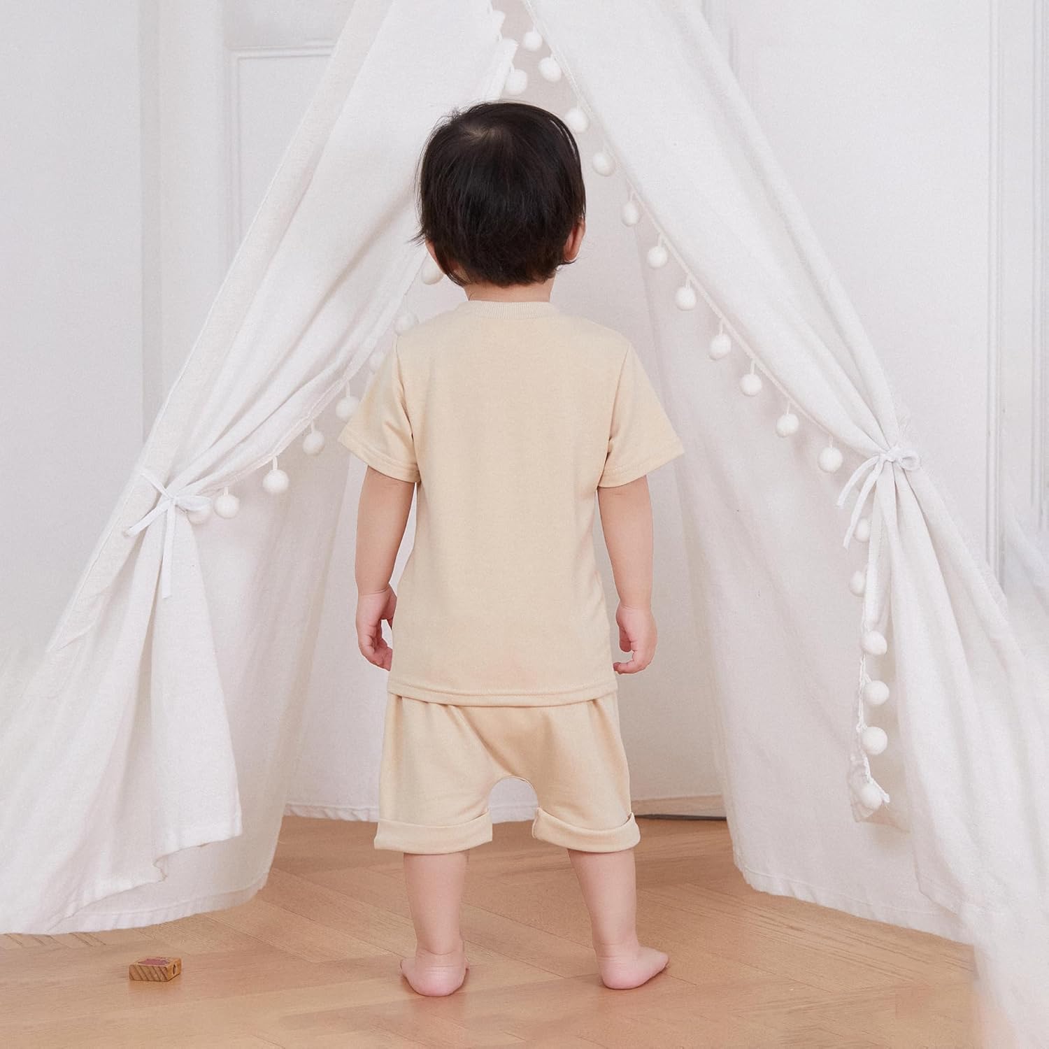 WZTYYDS Baby Girl First Birthday Outfit In My One Year Old Era Top Short Sleeve 1st Birthday Shirt + Casual Shorts Set - Image 4