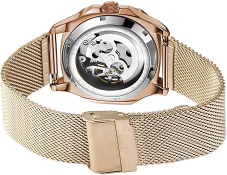 Jinsiy olatni plyajda tik qilish U qiniga shisha tiqdi