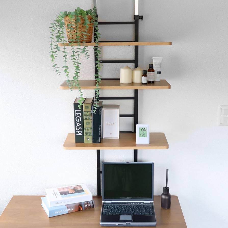 Amazon｜ランドリーラック 突っ張り 棚板3枚タイプ 幅55cm 高さ