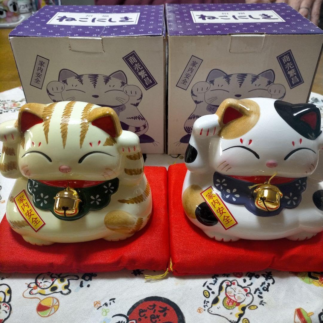 ねこ地蔵　合掌ねこ　茶トラ猫 ねこ地蔵 合掌ねこ 茶トラ猫