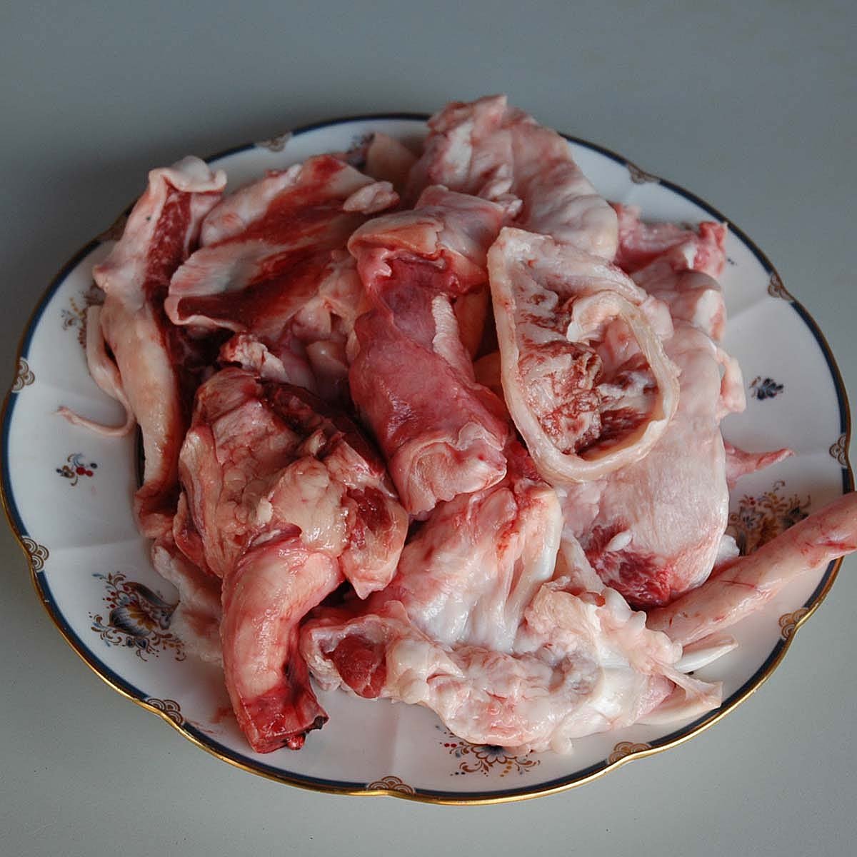 牛のアキレス腱(Mサイズ1kg)