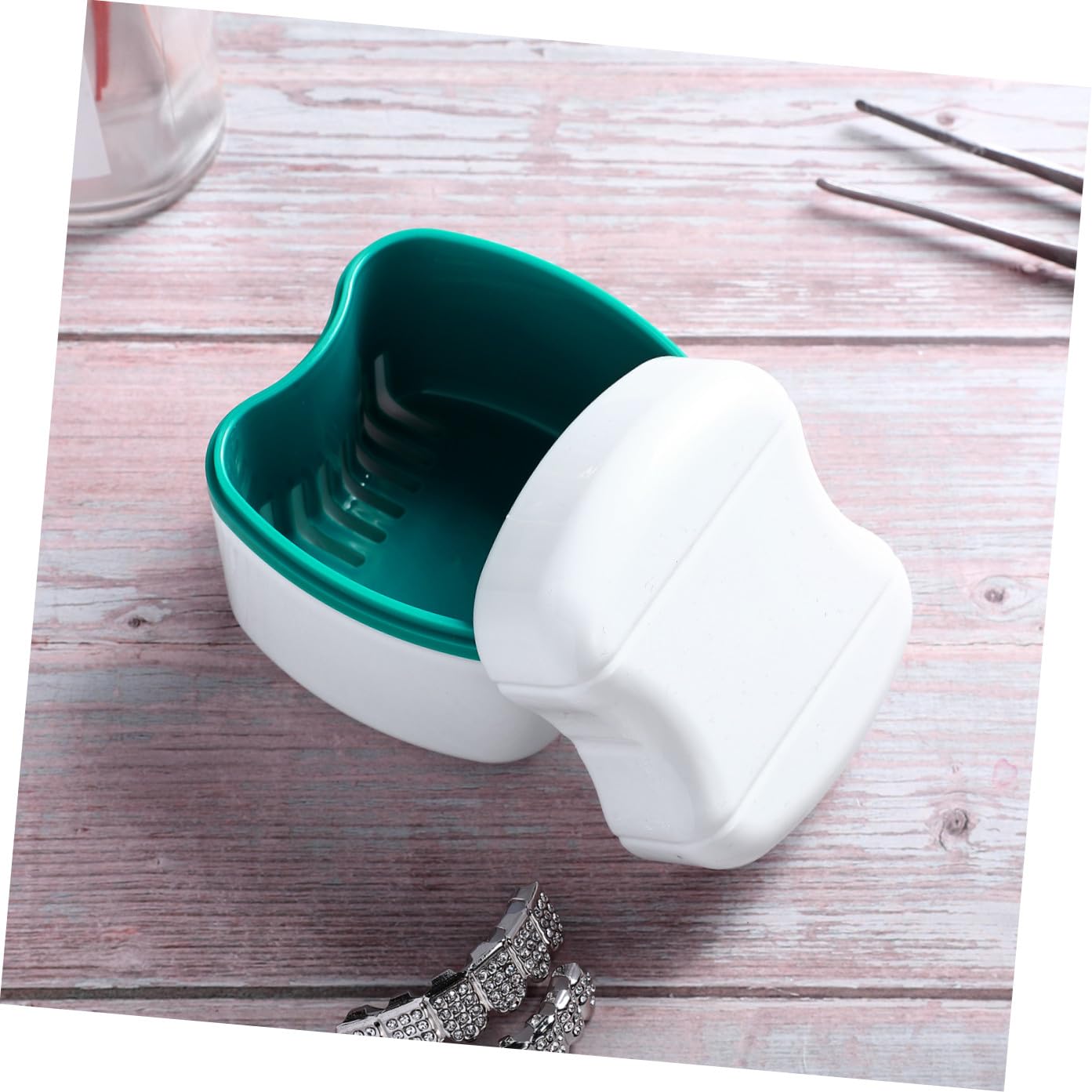 1 Piece Tooth Storage Box, Denture Container Plastic, Ideal for Dentures, Tooth Prosthesis Storage, 8x7 Cm, Various Colors
