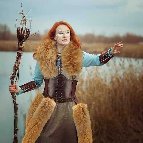 Miniatura 5 de Mepase Juego de 4 piezas de disfraz vikingo incluye cuello de piel sintética para Halloween, cinturón de cintura con cordones, 2 pulseras de cuero