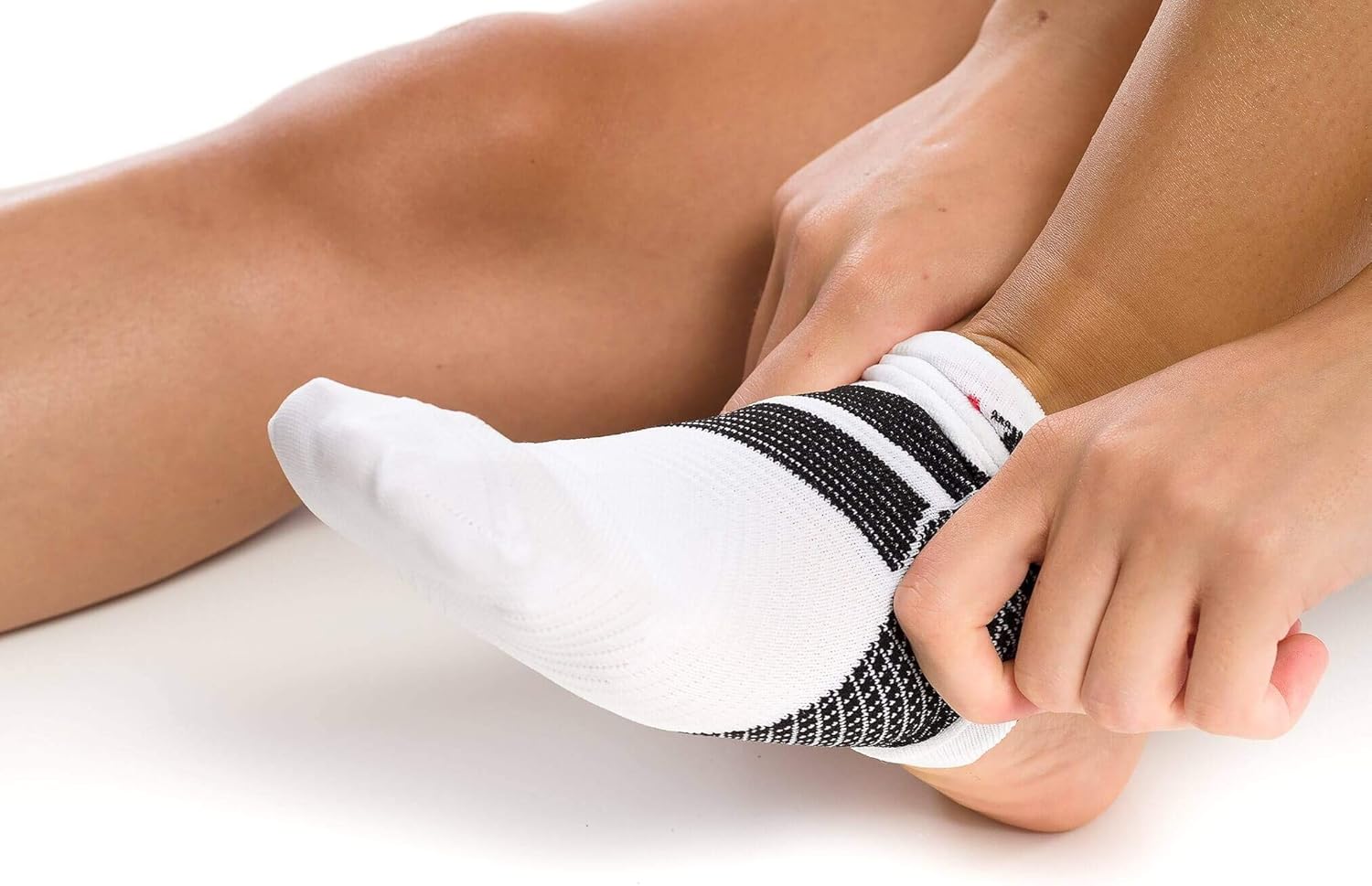 Plantar Fasciitis Socks, Ankle Compression Socks, Foot & Arch Support for Women & Men - Image 6