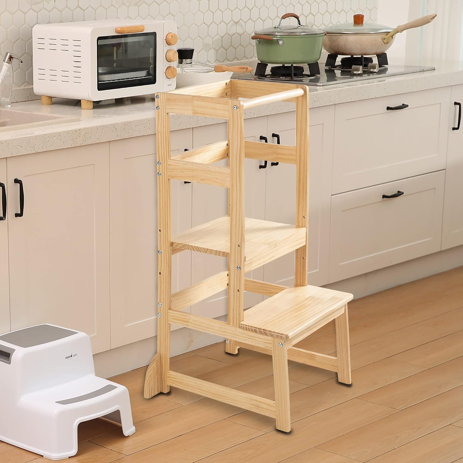 Height Adjustable Kitchen Step Stool for Kids and Toddlers with Safety Rail Children Standing Tower for Kitchen Counter, Parents' Helper Kids Learning Footstool, Solid Wood