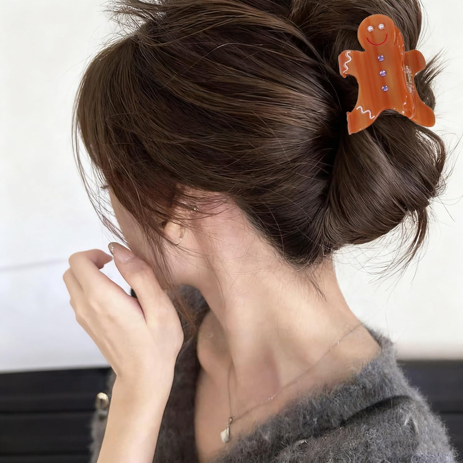 Christmas Gingerbread Man Hair Clips Funny Brown Gingerbread Man Hair Claw Clips with Purple Rhinestones Design Hair Jaw Barrettes Cute Christmas Hair Accessories for Women Girls Hair Styling image 4