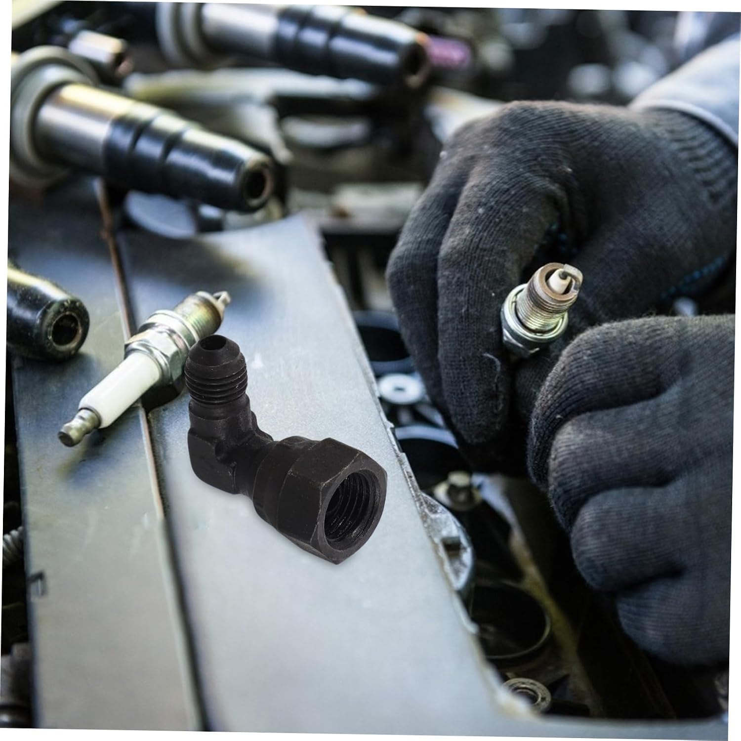 High Pressure Injector Quick Connect Adapter for Oil Pump and Brake Fluid Bleed Pipe Connector with Single Elbow for Efficient Fluid Transfer