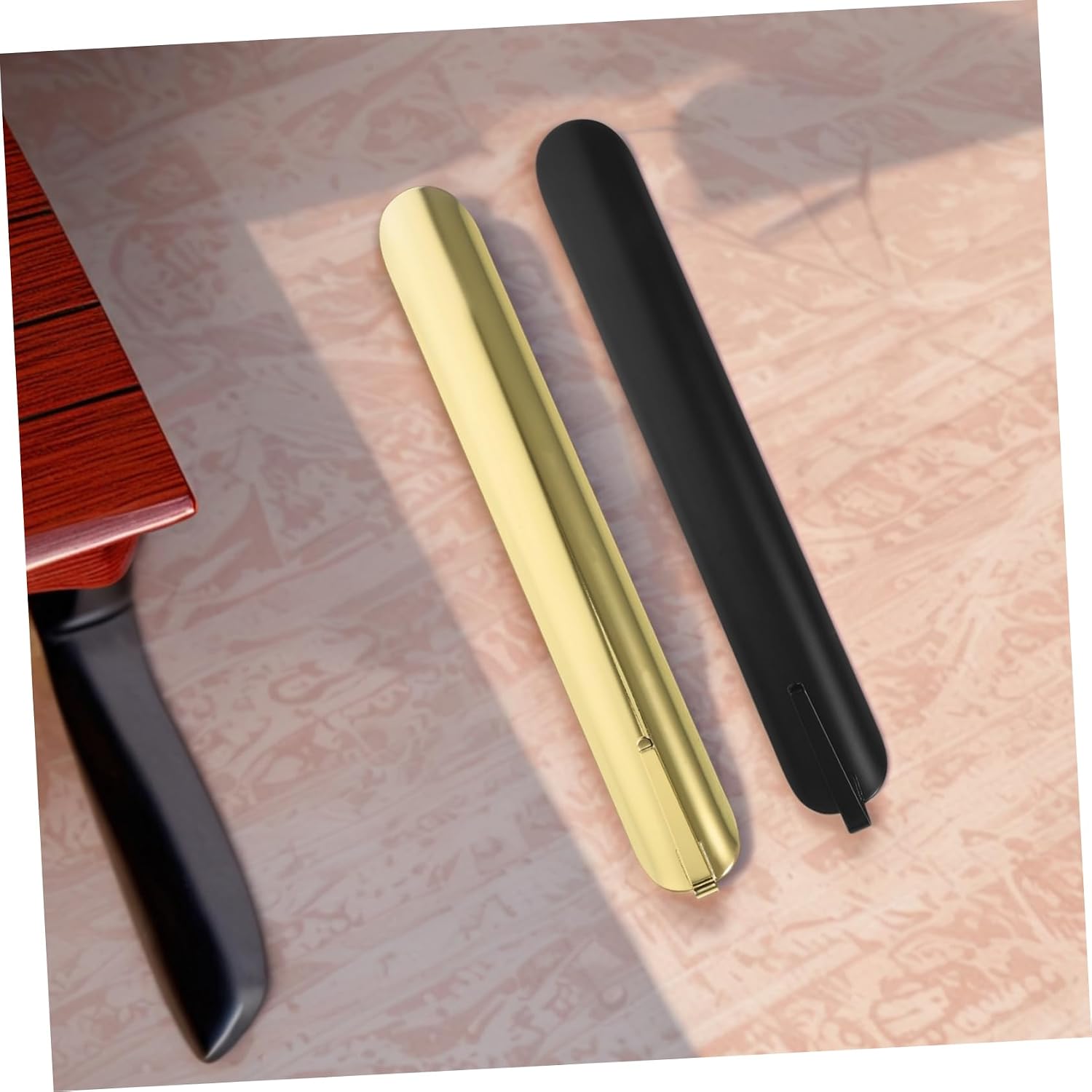 2pcs Stainless Steel Crumb Sweeper for Restaurant Servers Efficient Table Cleaner Tool for Bread Crumbs Lightweight and Portable Design for Home and Restaurant Use