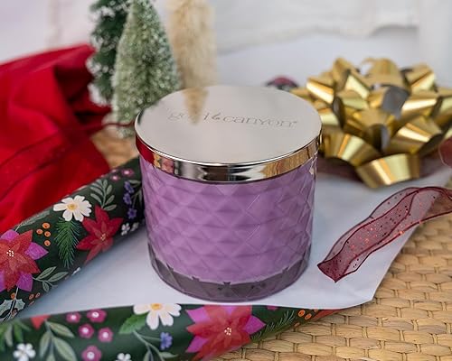 Miniatura 4 de Gold Canyon - Vela perfumada Winter Walk, tres mechas, cera de soja 100% natural, notas de naranja, aguja de abeto, sándalo y haba tonka