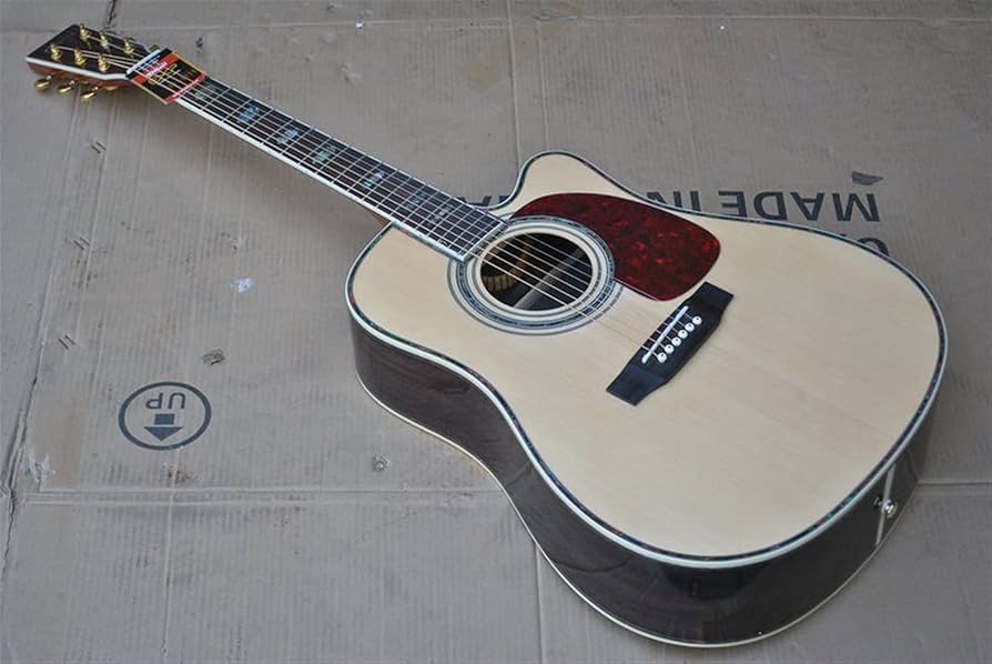 OL アコースティックギター スプルース スプルース − アコースティックギターの定番トップ材 | ギタコン