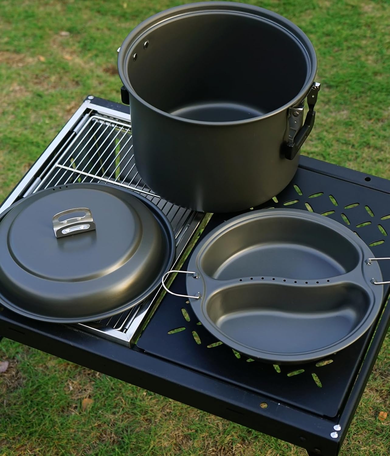 Outdoor set pot 6.5L large capacity Double-flavor hot pot steamer self driving barbecue portable camping cooking household soup pot