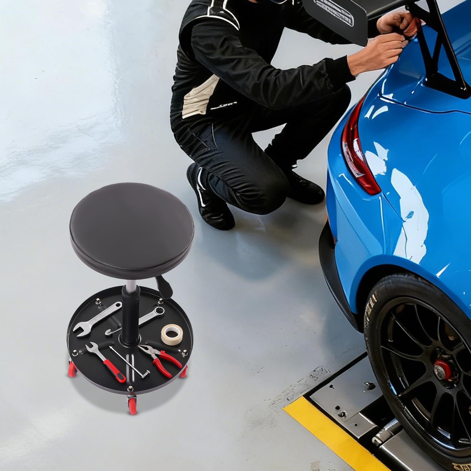 Sgabello da officina con ruote e vassoio per attrezzi, sedile pneumatico regolabile in altezza 44-56 cm, girevole a 360°, portata 300 kg, per garage e officina