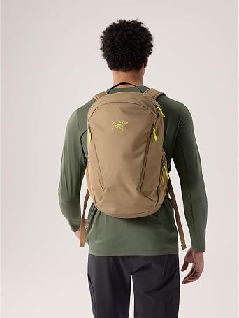 Arc'teryx Mantis 30 Backpack | Versatile 30L Daypack