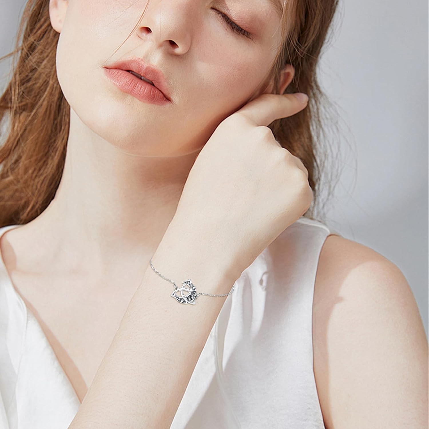 Celtic Moon Bracelet for Women 925 Sterling Silver Celtic Knot Crescent Irish Bracelets Celtic Jewelry Gift for Mother's Day Birthday Valentine’s Day Anniversary for Mom Wife Girlfriend Women Her Men (Retro Celtic Moon Bracelet)