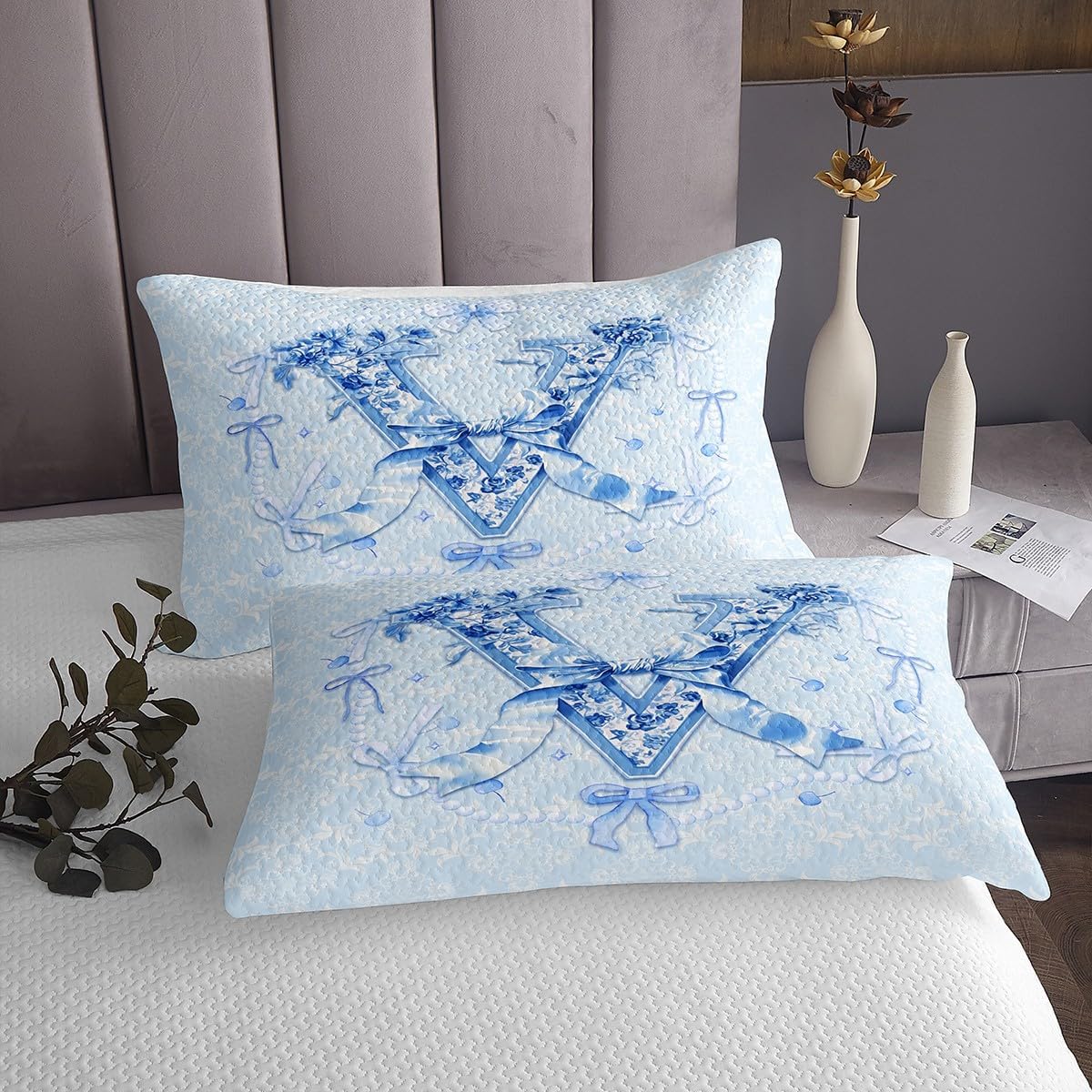 Erosebridal Blue Coquette Bow Bedspread Set Queen Blue Groovy Floral Trendy Cute Bowknot Bedspread Sets Initial Letter V Aesthetic Bow Gifts Alphabet V Girls Coverlet Set for Girlfriend/Mom/Sister(V)