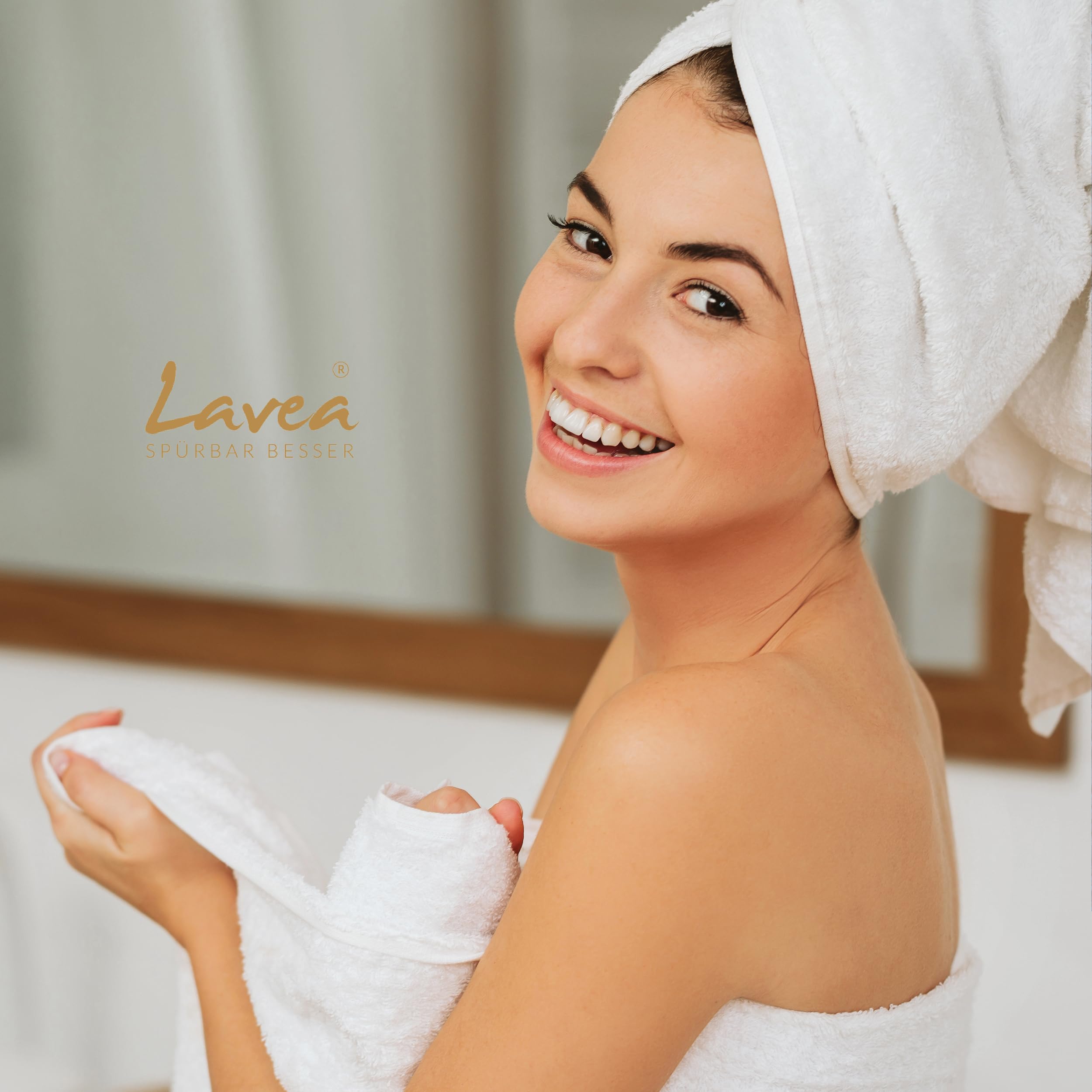 Lavea® 4er Set Duschtuch 70x140, 4 Stück, 100% Baumwolle Frottee, saugstark, weich und strapazierfähig, waschbar 60°C, trocknergeeignet, Handtuch, Handtücher, Duschtücher, Delphinblau & Royalblau