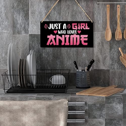 Miniatura 4 de Funny - Placa colgante de madera con texto en inglés Just a Girl Who Loves de anime, para el hogar, sala de estar, dormitorio de niña, decoración de