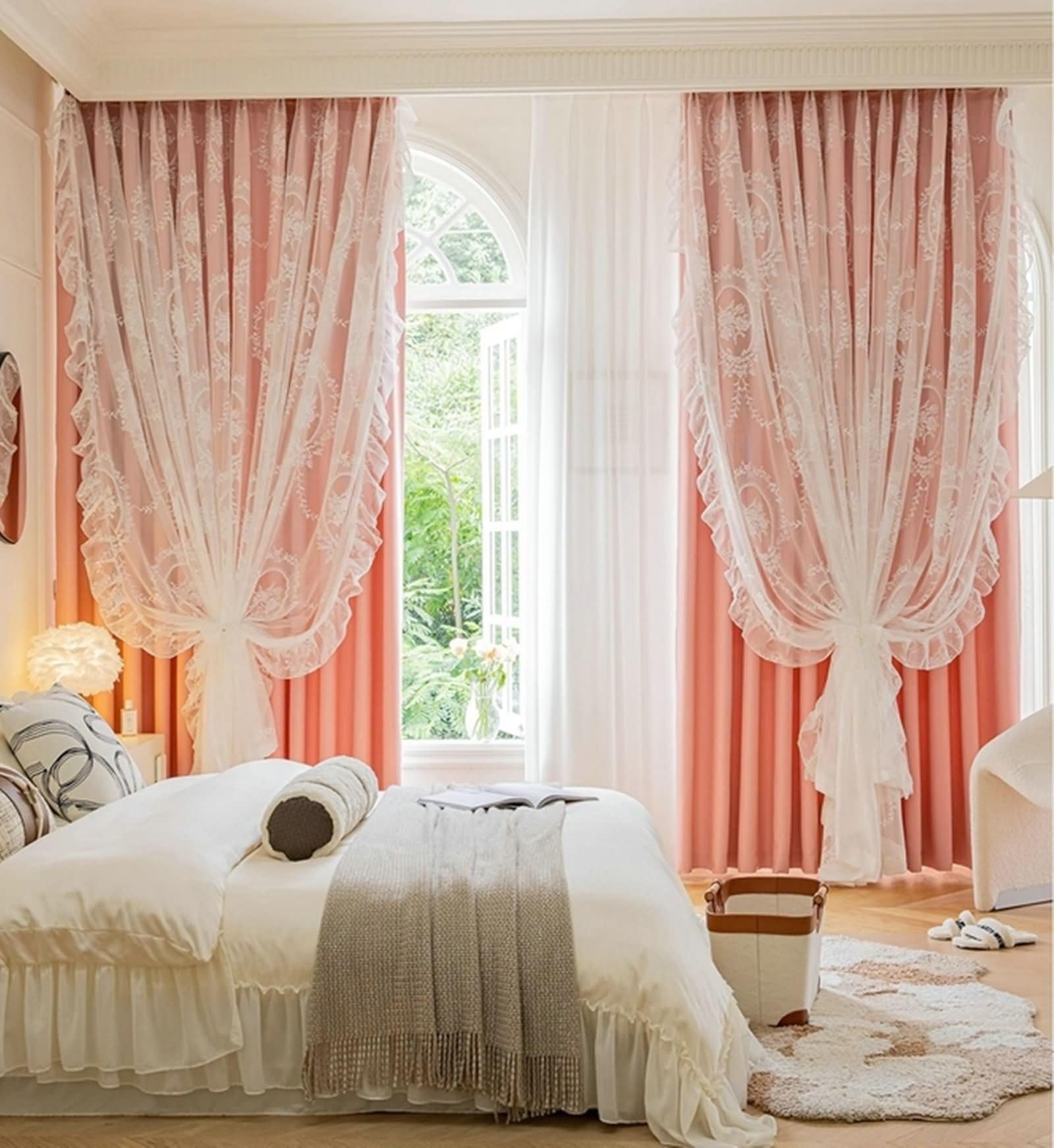 Rideau occultant thermique rose pour une chambre parentale douce et tamisée