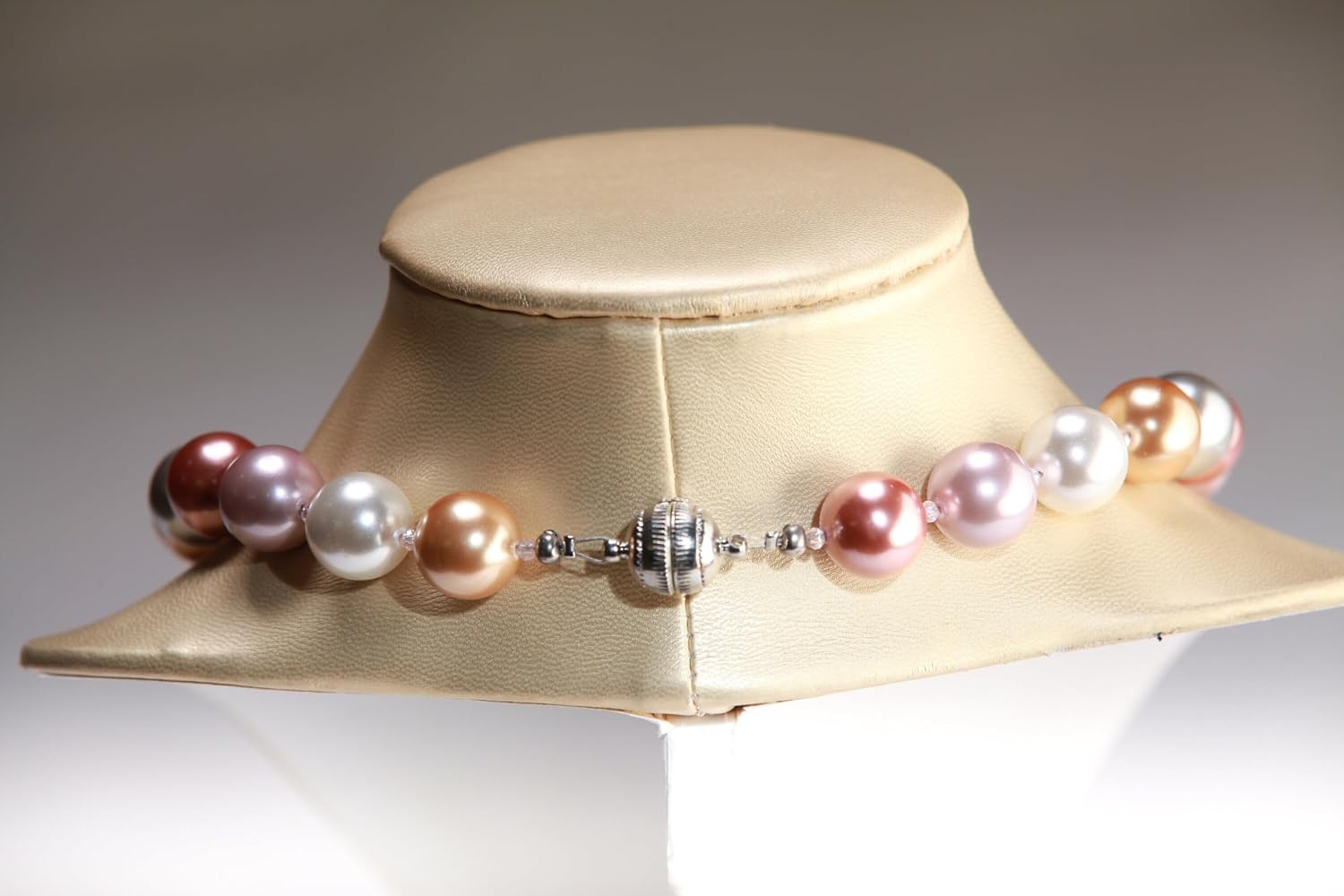 14mm South Seashell Pearl, Crystal Spacers with Strong Magnetic Clasp Necklace