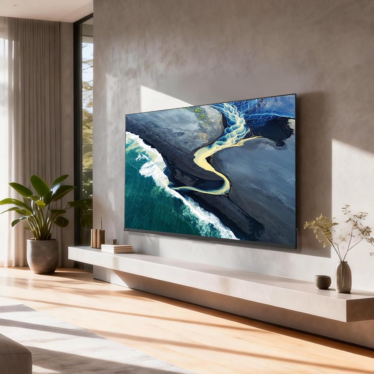 Metz MNH7000Z TV wall-mounted in a living room