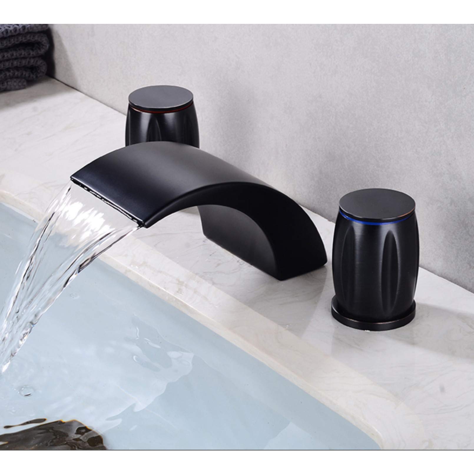 Robinet de bassin doré anti-éclaboussures mélangeur 3 trous eau chaude et froide