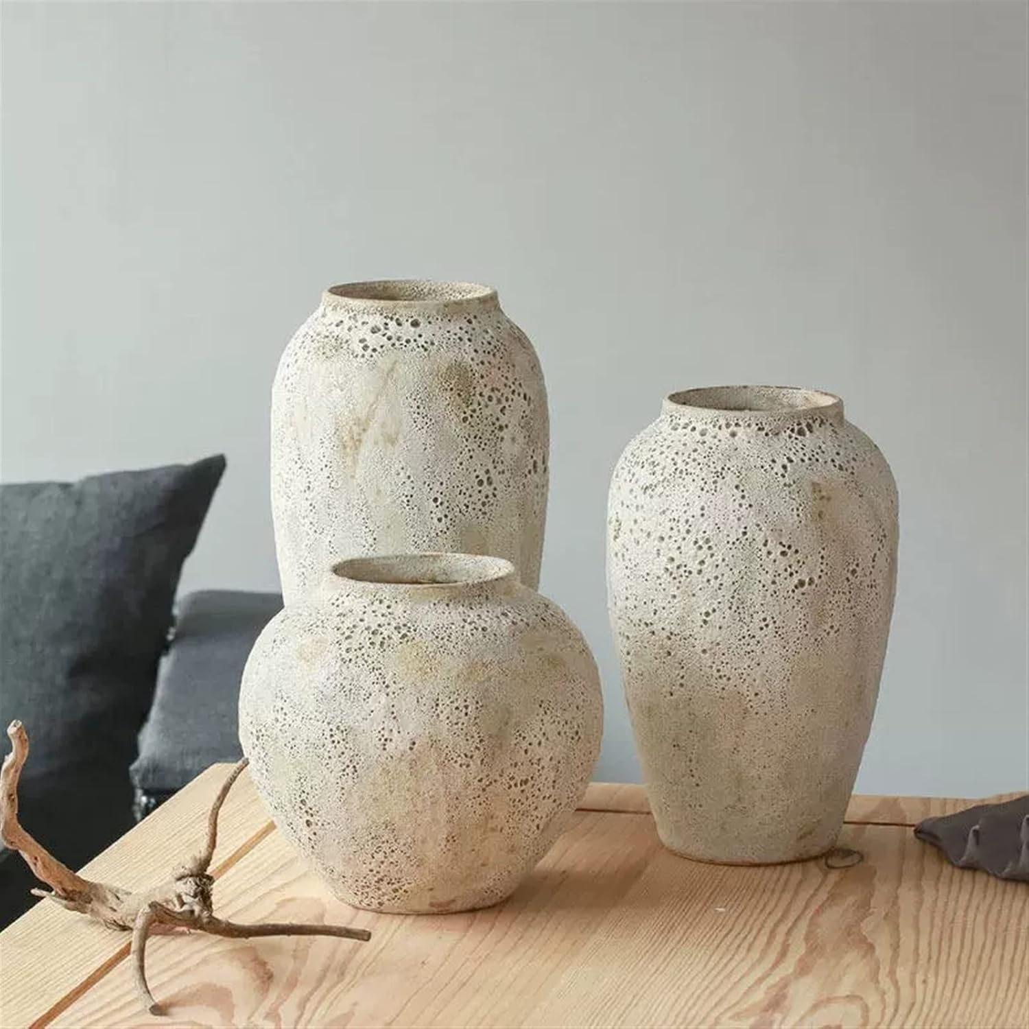 Vase Simple Flower Vases Ceramic Dry Flower Flower Flower Vases Household Living Room Tea Table Table Decorations Flower Ware Water Culture Vases Suitable for dining and living room home decoratio(Sma