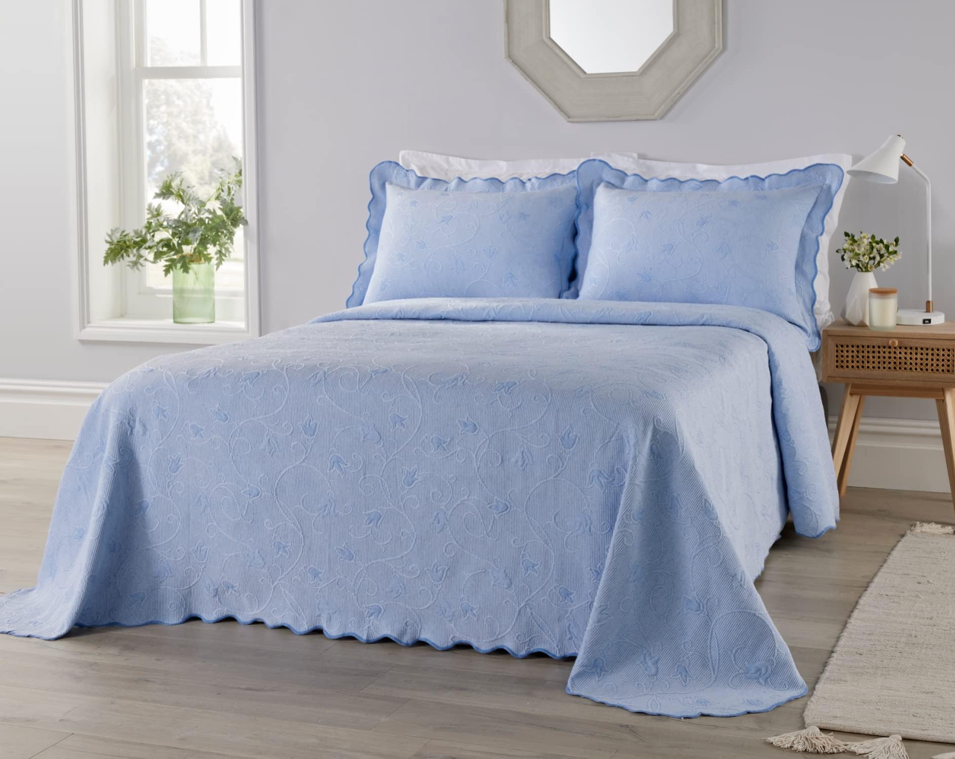 Diana Cowpe BLUE KING SIZE BED THROW Bedspreads & Coverlets | Beautiful Victoriana Portugese Matelassé Floral Textured Scalloped Edge Blanket Lightweight Summer Layer (260 x 260cm)