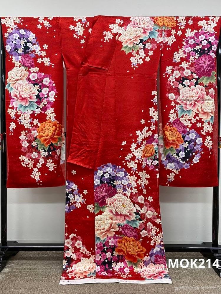 振袖 仮絵羽 銀通し ラメ刺繍 金彩 正絹 未仕立て品 八掛付き 振袖 仮絵羽 銀通し ラメ刺繍 金彩 正絹 未仕立て品 八掛付き