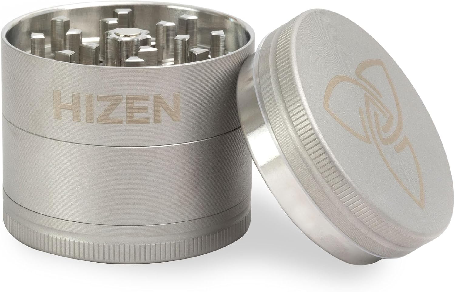 Product image of Grinder Edelstahl 4-teilig, unverwüstlicher Crusher mit Pollenfach + Schaber, Kräutermühle, Gewürzmühle - abriebfest, magnetisch - Silber Matt Ø4.9cm