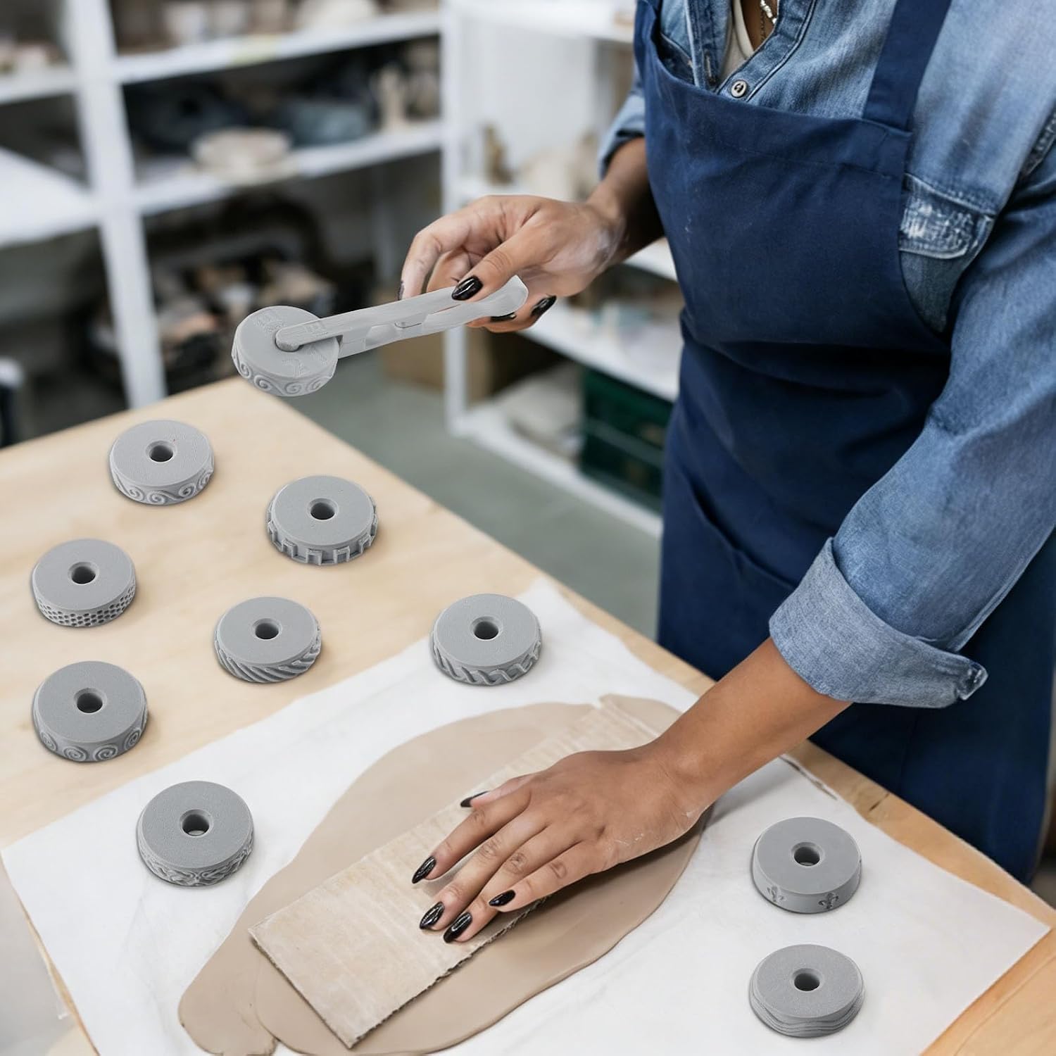 Conderyang 10Pcs 3D Printed Clay Texture Roller Clay Roller with Handle Texture Wheel Set Handheld Pottery Rollers Polymer Tools for Artists Ceramics Art Creation Ceramic Modeling DIY (Light Gray)
