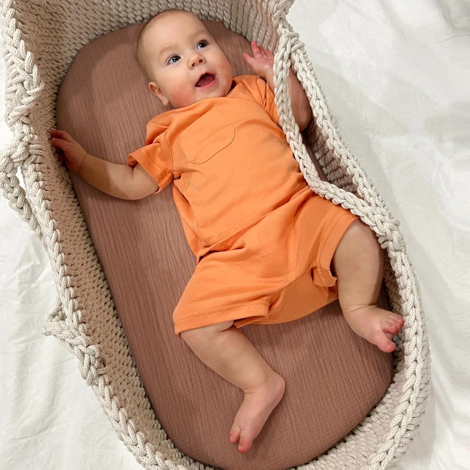 Soft Muslin Bassinet Sheets 32" x 18", Baby Bassinet Mattress Fitted Cover, Fit for Halo, Fisher Price, Delta, Graco, Oval Bassinet or Cradle, for Girl or Boy（White & Sand & Brick