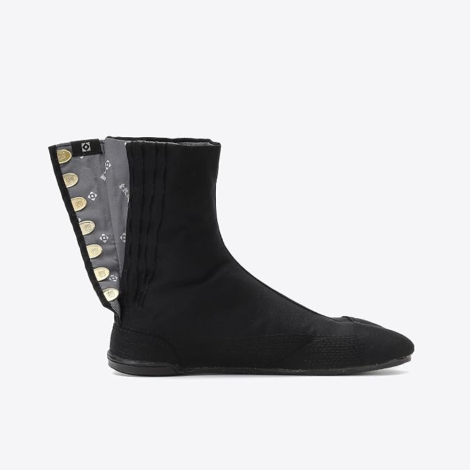 Marugo Kurashikiya Japanese Tabi Shoes Full Black Edition (22.5 cm)