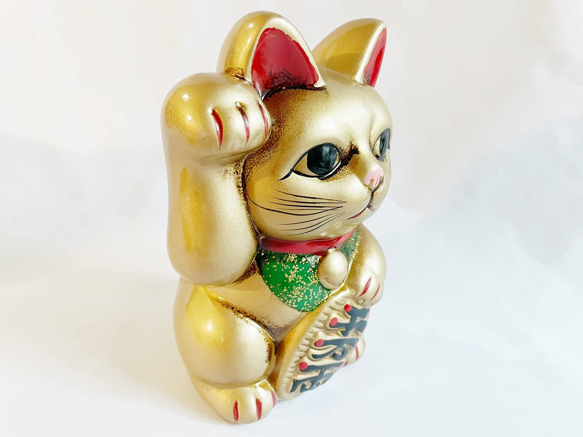 Amazon.co.jp: 招き猫 置物 日本製 1億円ゴールドレプリカ付き 猫 置物