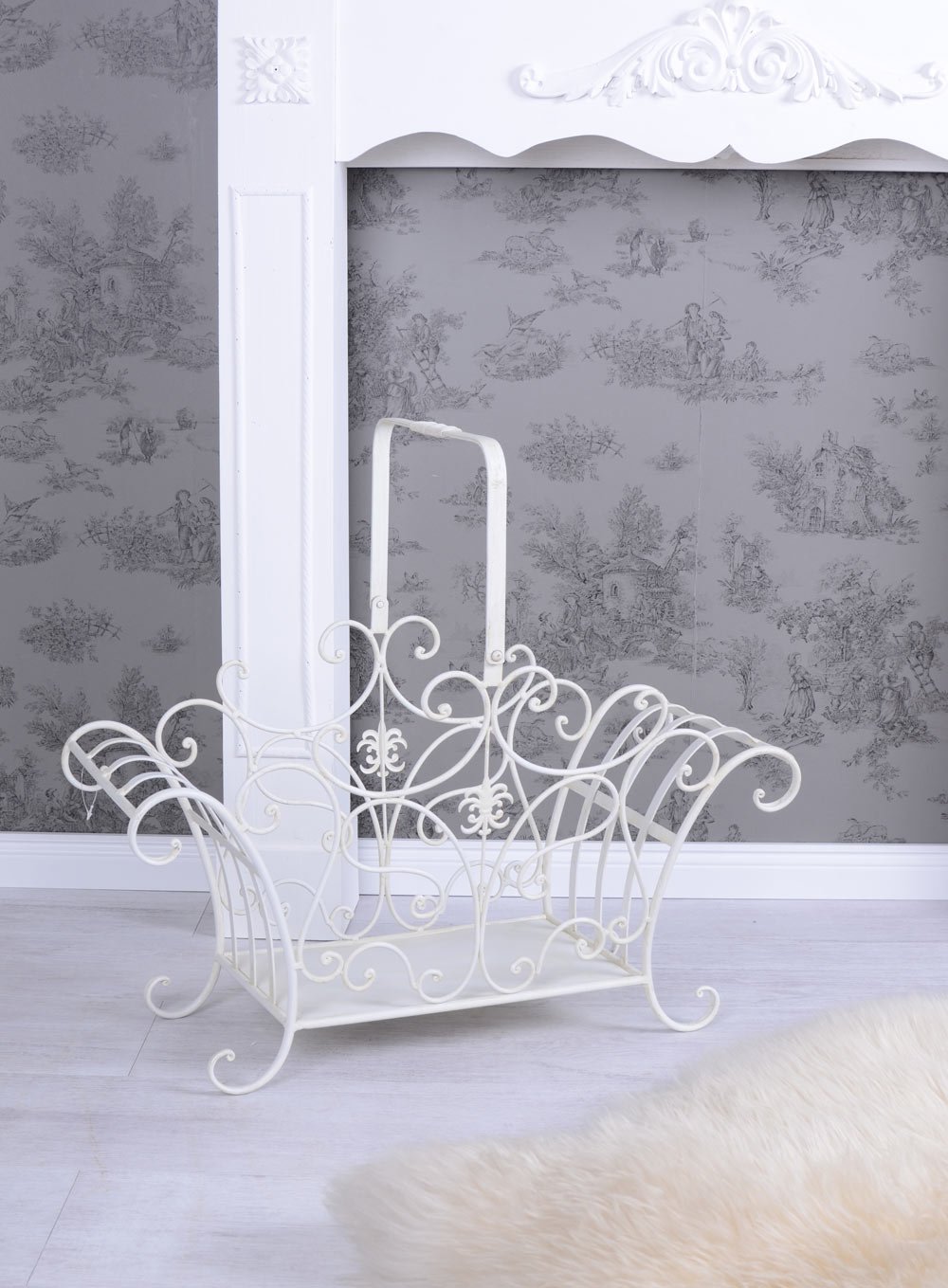 VILLA VINTAGE metalowy kosz z uszami, 60 cm, styl dworkowy, styl dworkowy, kosz na drewno kominkowe, kosz kuchenny, kosz na owoce, antyczny, patyna, nostalgiczny kosz do przechowywania, styl vintage