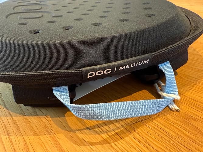 Amazon.co.jp: POC VPD エアバック ウランブラック Mサイズ : ファッション