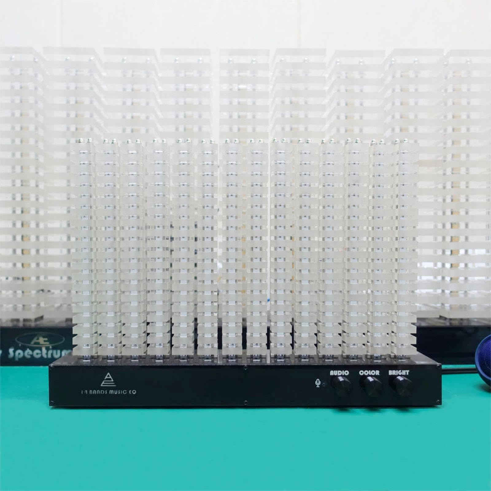 LED Music Spectrum Light, Professional Spectrum Analyzer, 14-Segment Music Spectrum Light/Soft Light/Clear Vision/high Sensitivity/16 Million Colors, for Car/Bedroom