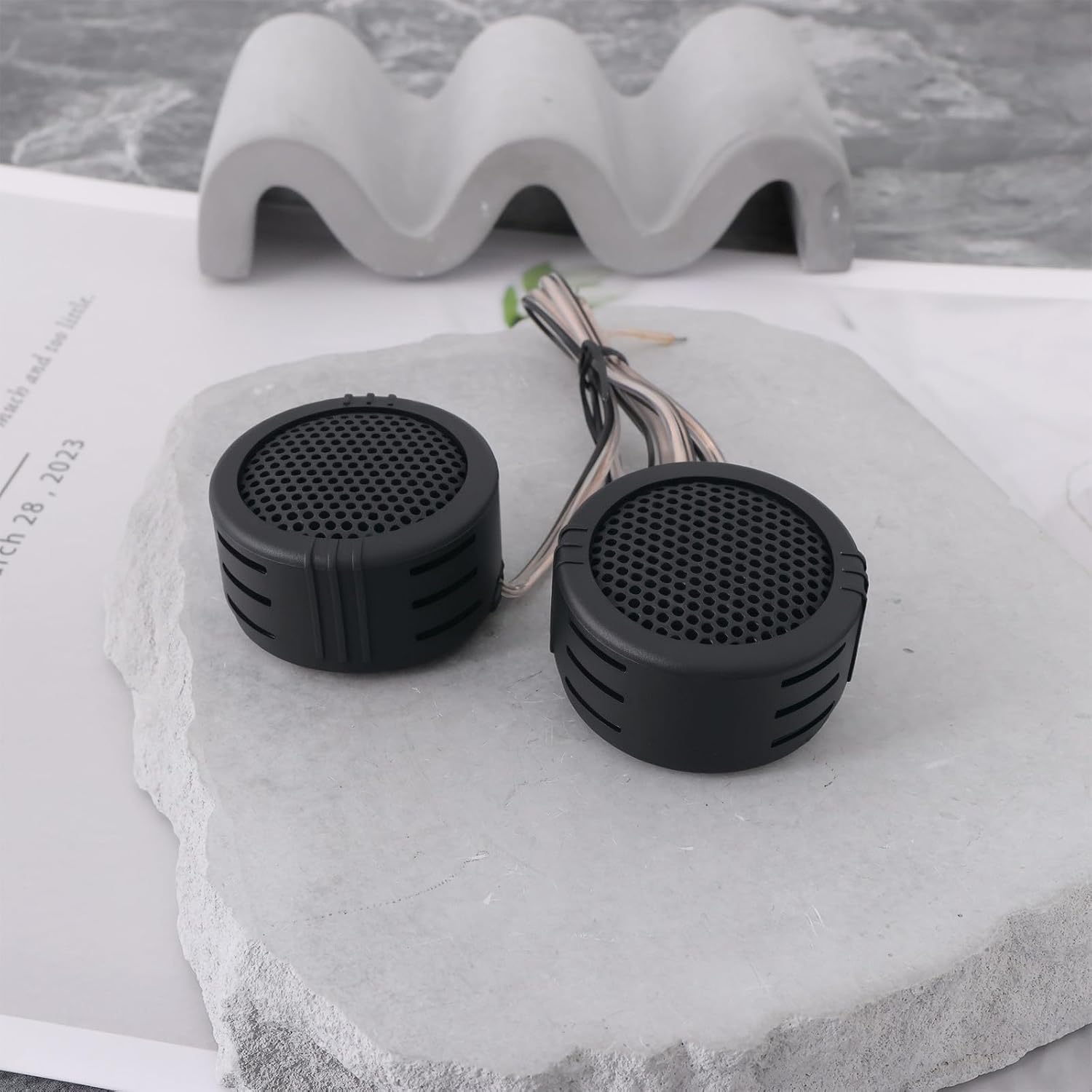 2Pcs 500W 98dB High Efficiency Mini Dome Tweeter for Car Audio System 2KHz - 20KHz Frequency Range
