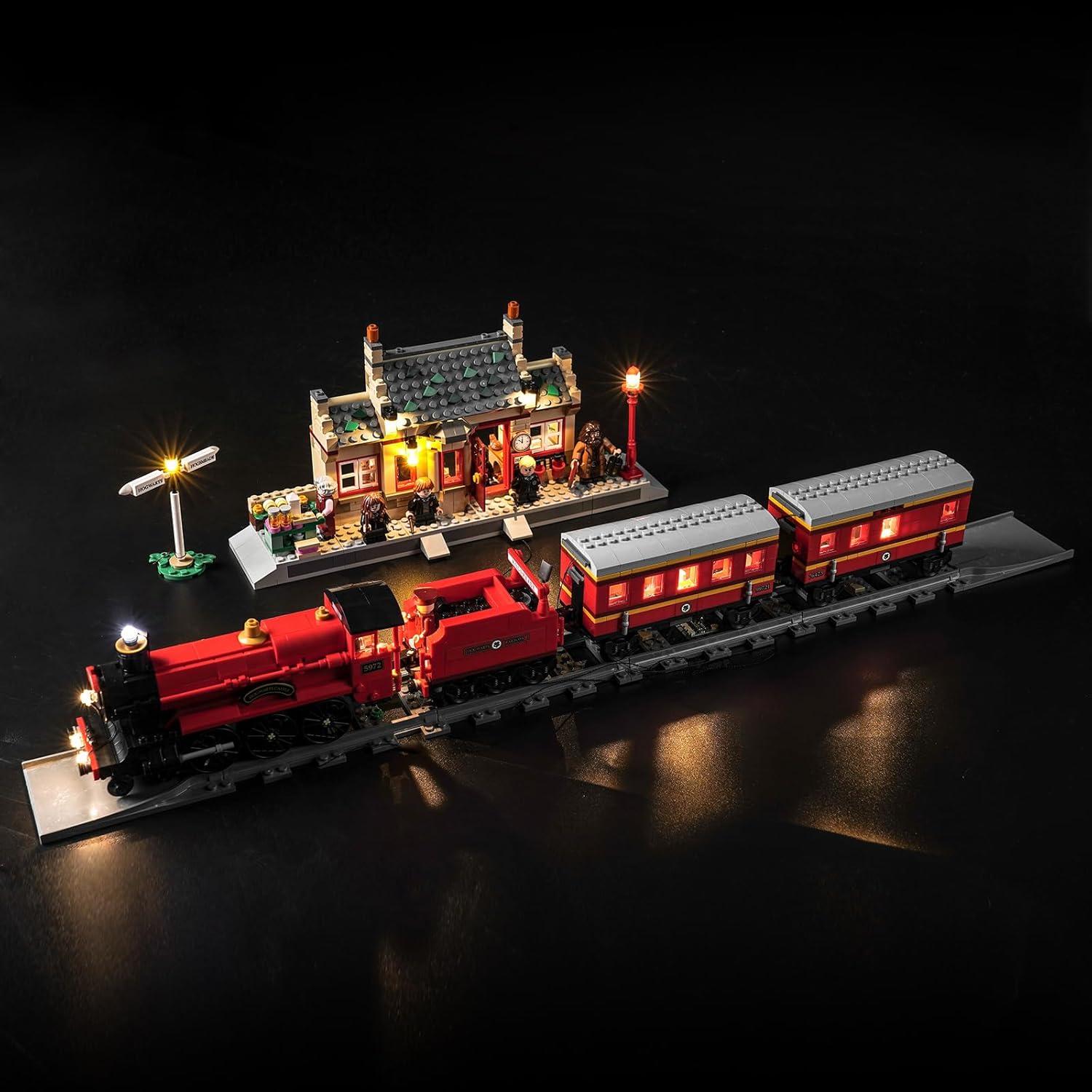 VONADO Kit de luces LED compatible con Lego Hogwarts Express y Hogsmeade Station, iluminación decorativa de bricolaje para juego de tren de Harry