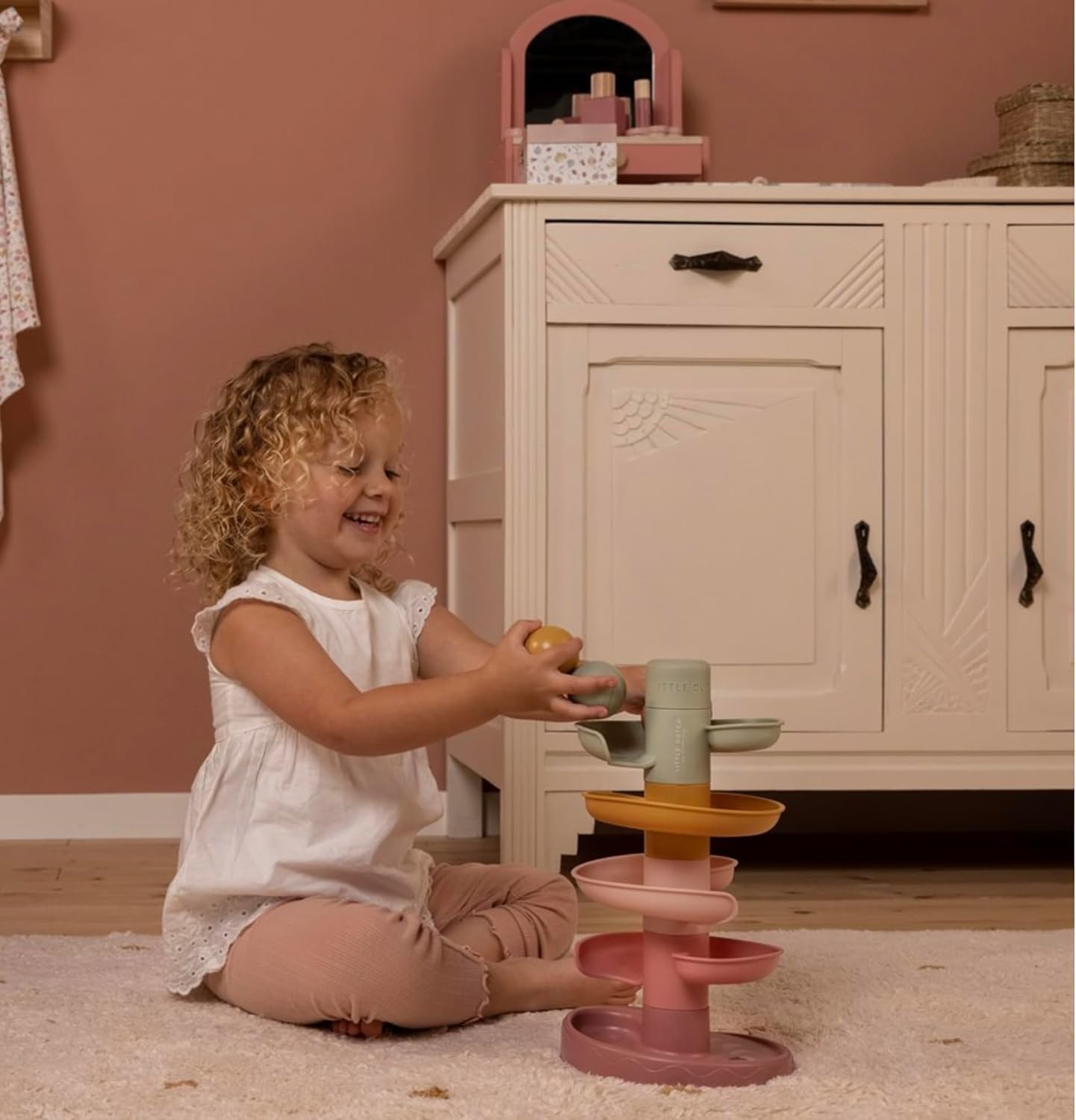 Little Dutch - Spiral Tower with Balls - Pink