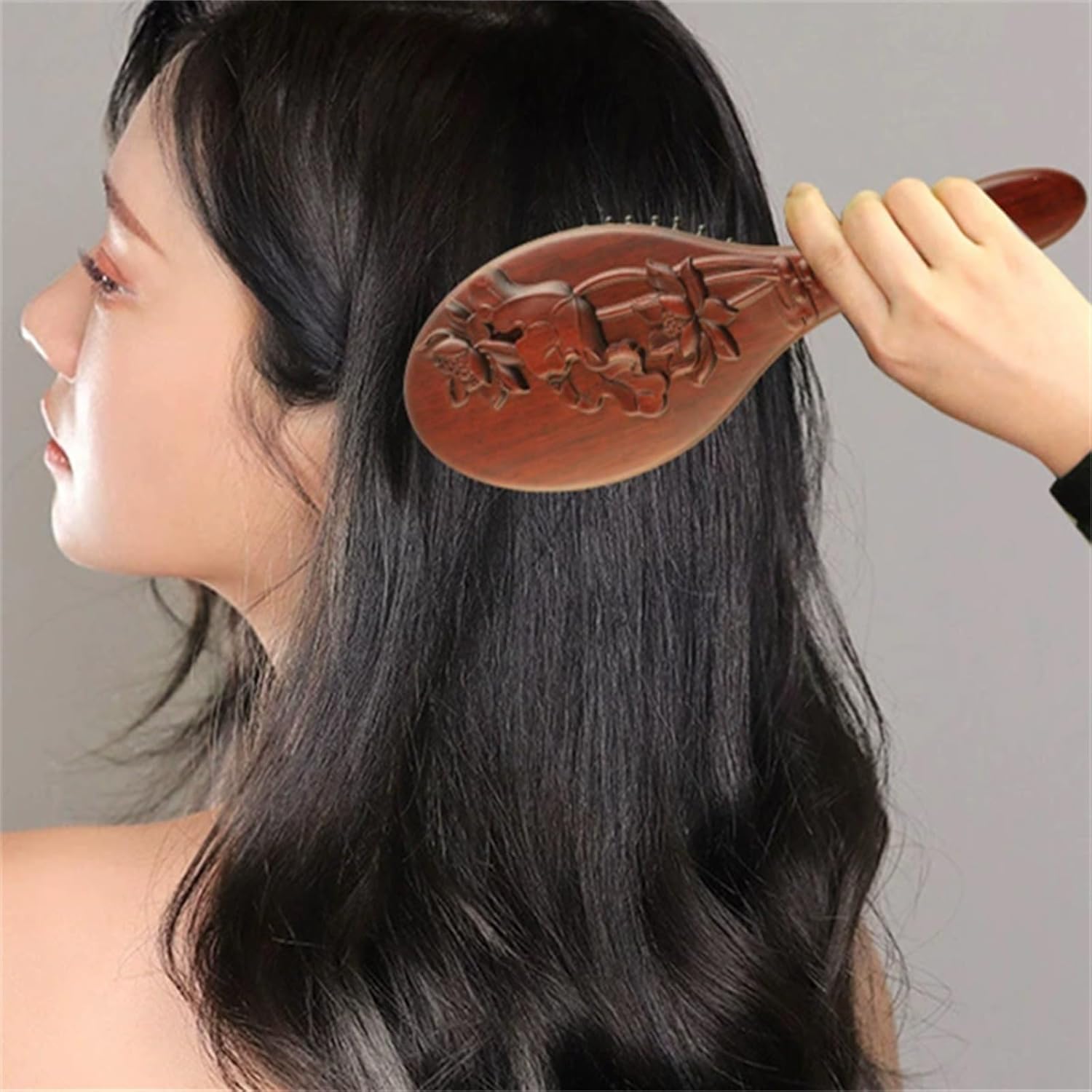 ヘアブラシ 櫛 コーム 白檀コーム ロングハンドル ヘッドマッサージコーム 男女兼用