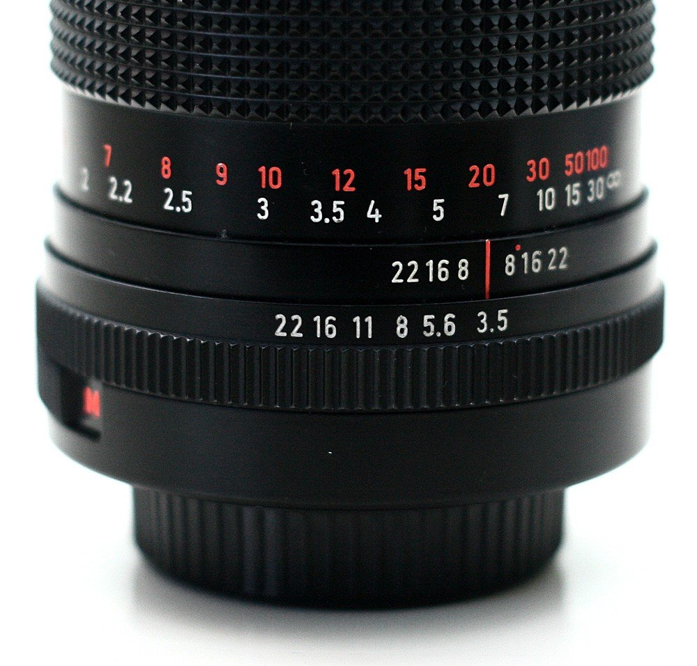 Carl Zeiss Distagon T * 2/35 ZE objektif (Canon EF/EF-S-Bağlantısı