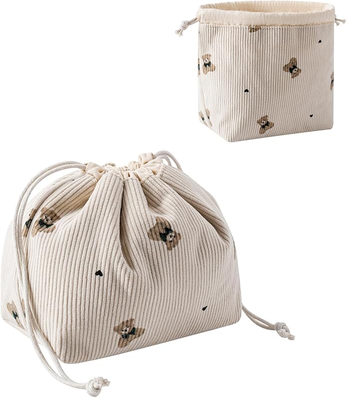 Necessaire de Maquiagem RSRSLEII em Veludo Cotelê com Cordão, Forro de Lona e Estampa de Urso, 04 Light Taupe