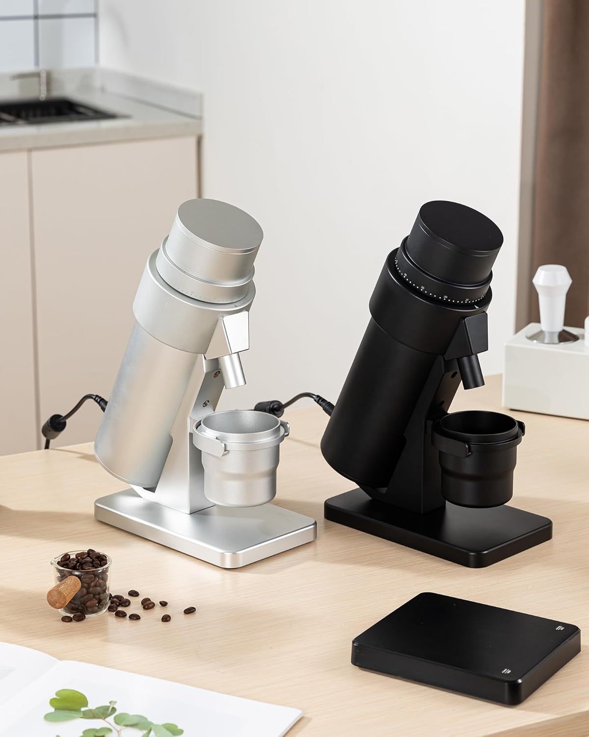 Fineness adjustment dial on STARSEEKER EDGE Plus Coffee Grinder