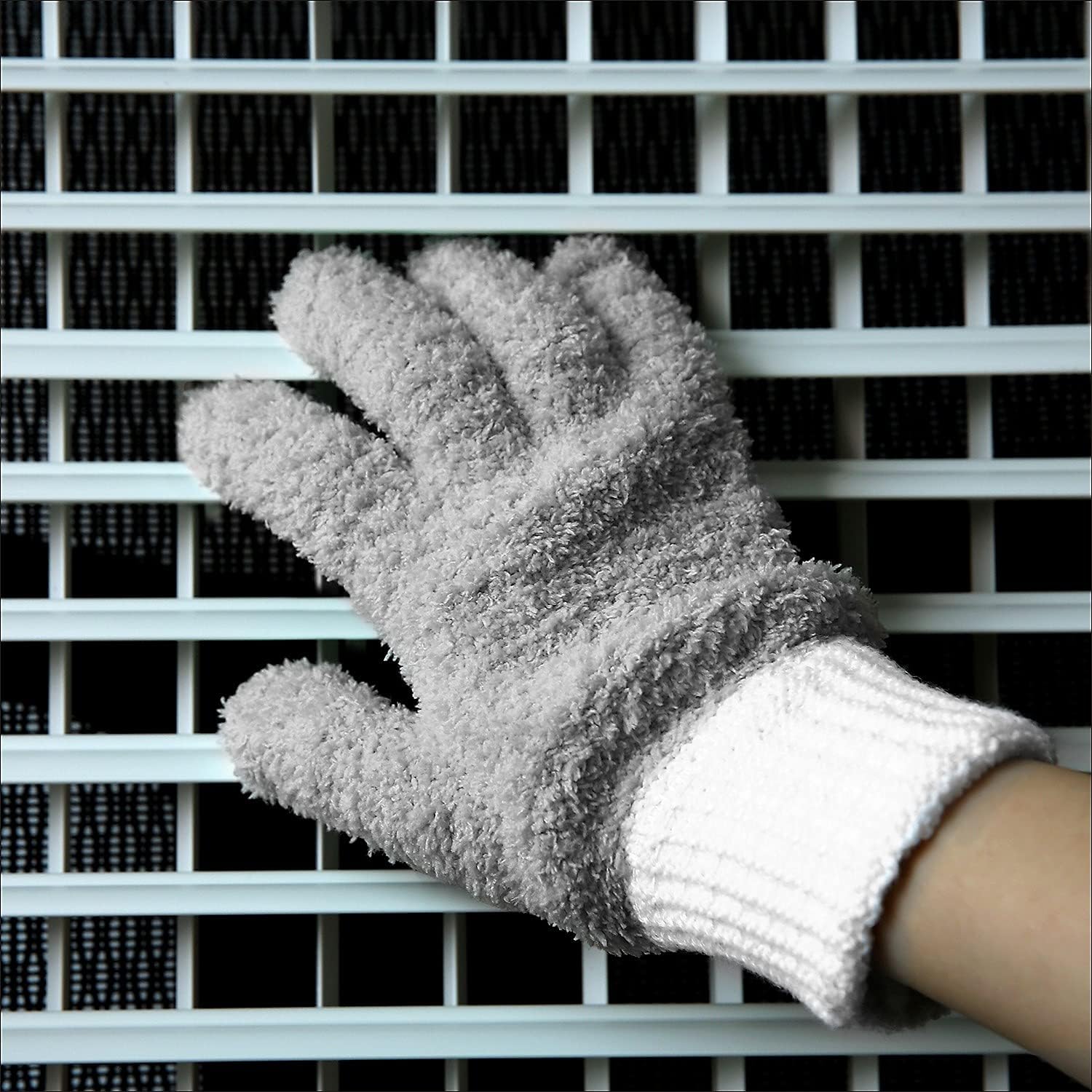 GRATOSO Microfiber Dusting Gloves for House Cleaning, Dusting Mitts Reusable for Window-Blinds, Lamps, Mirrors, Book, Plants, Automotive Interior -1 Pair/Grey