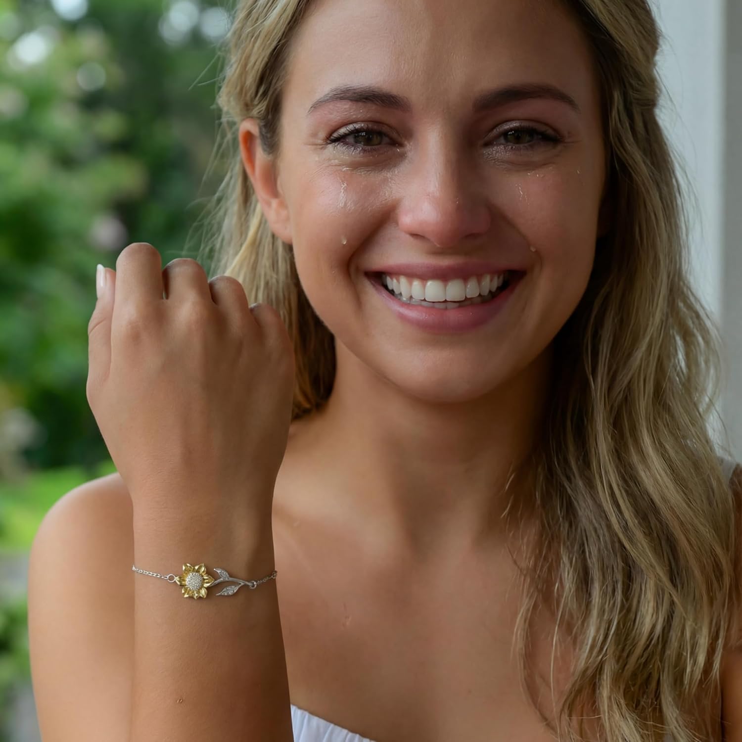 Love You This Much To My Girlfriend 18k Gold Sunflower Necklace | Valentine Day Gift for Girlfriend | 16-18" Adjustable | Best Presents for GF Birthday | Luxury Gift Box