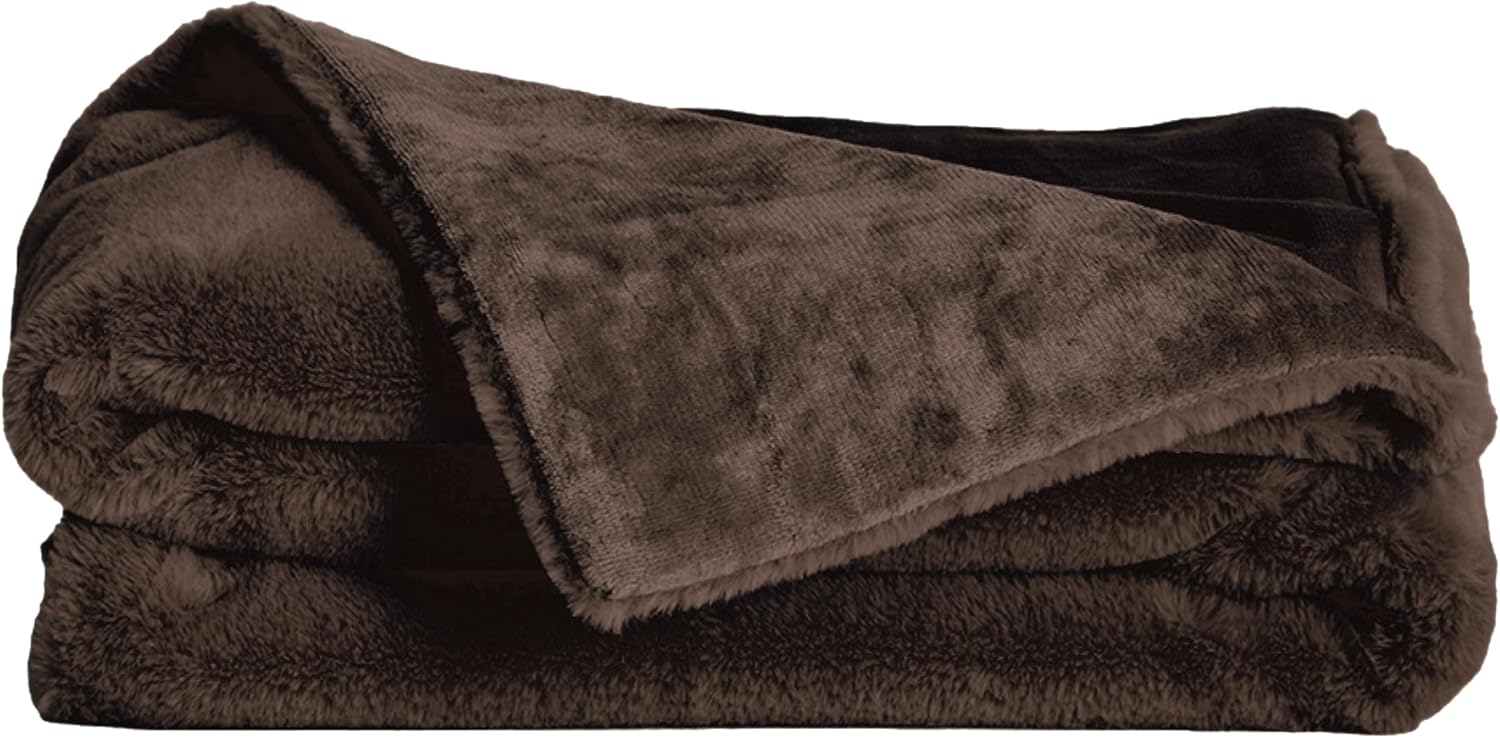 UnHide Lil’ Marsh Faux Fur Blanket - Lightweight, Soft Throw Blanket - Machine Washable - Ideal for Bed, Couch, or Reading Chair- X-Small (34" x 44") Chocolate Hair