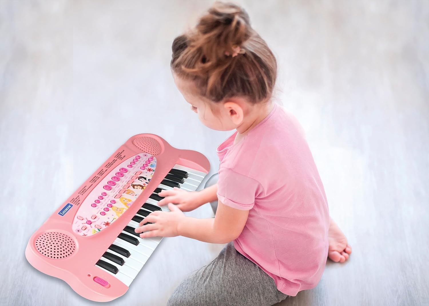 LEXiBOOK, Disney Princesses, Electronic Musical Keyboard with Microphone (32 Keys) Disney Princesses, Pink, K703DP